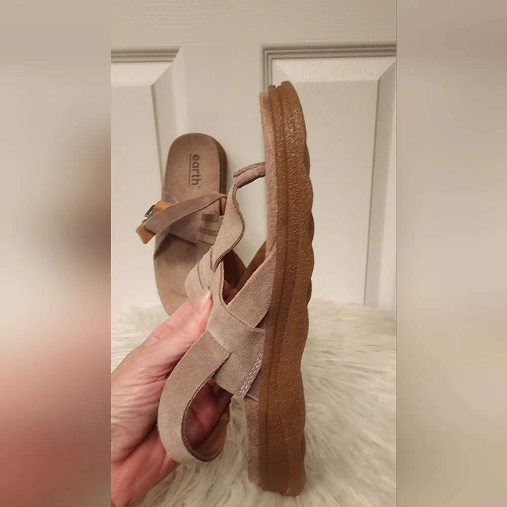 EARTH Luciana Adjustable Ankle Strap Casual Sandals size 7 - Picture 6 of 9